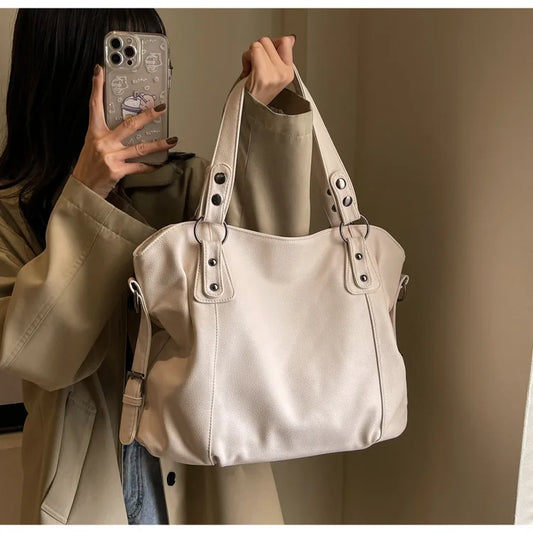 The Wander — Soft Leather Hobo Shoulder Bag